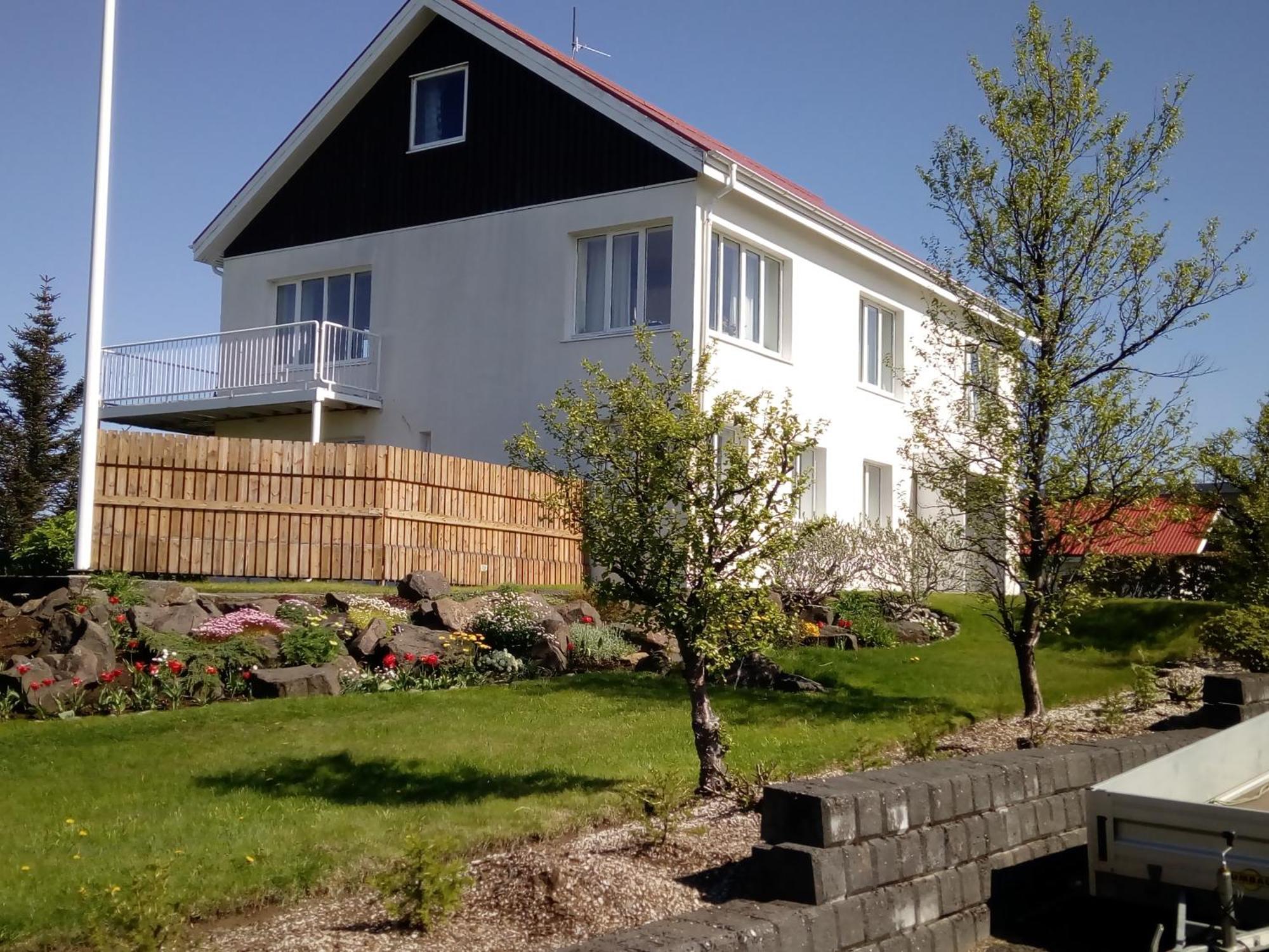 בורגרנס Setrith Guesthouse מראה חיצוני תמונה